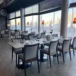 Panorama 4* 레비